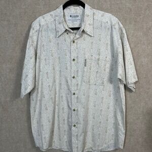 Columbia Men's Short Sleeve Button Down Shirt  Fish Bones Fossils Size Large‎
